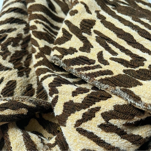 Tolani Vintage Animal Print Scarf Fringe Brown Tan 74x9 - Picture 5 of 9
